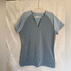 Nike Women's Gray Short Sleeve Tee